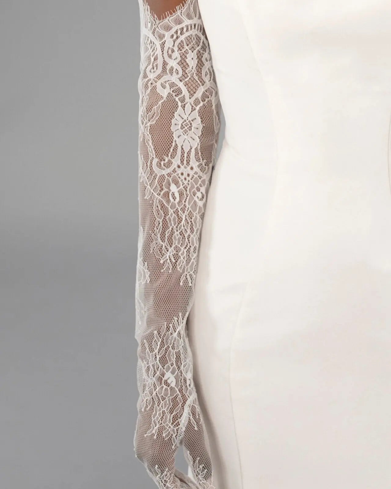 Chantilly Lace Gloves bridal-brilliance