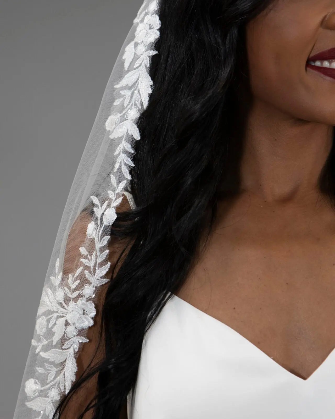 Lace Edge Veil | AVL0093 bridal-brilliance