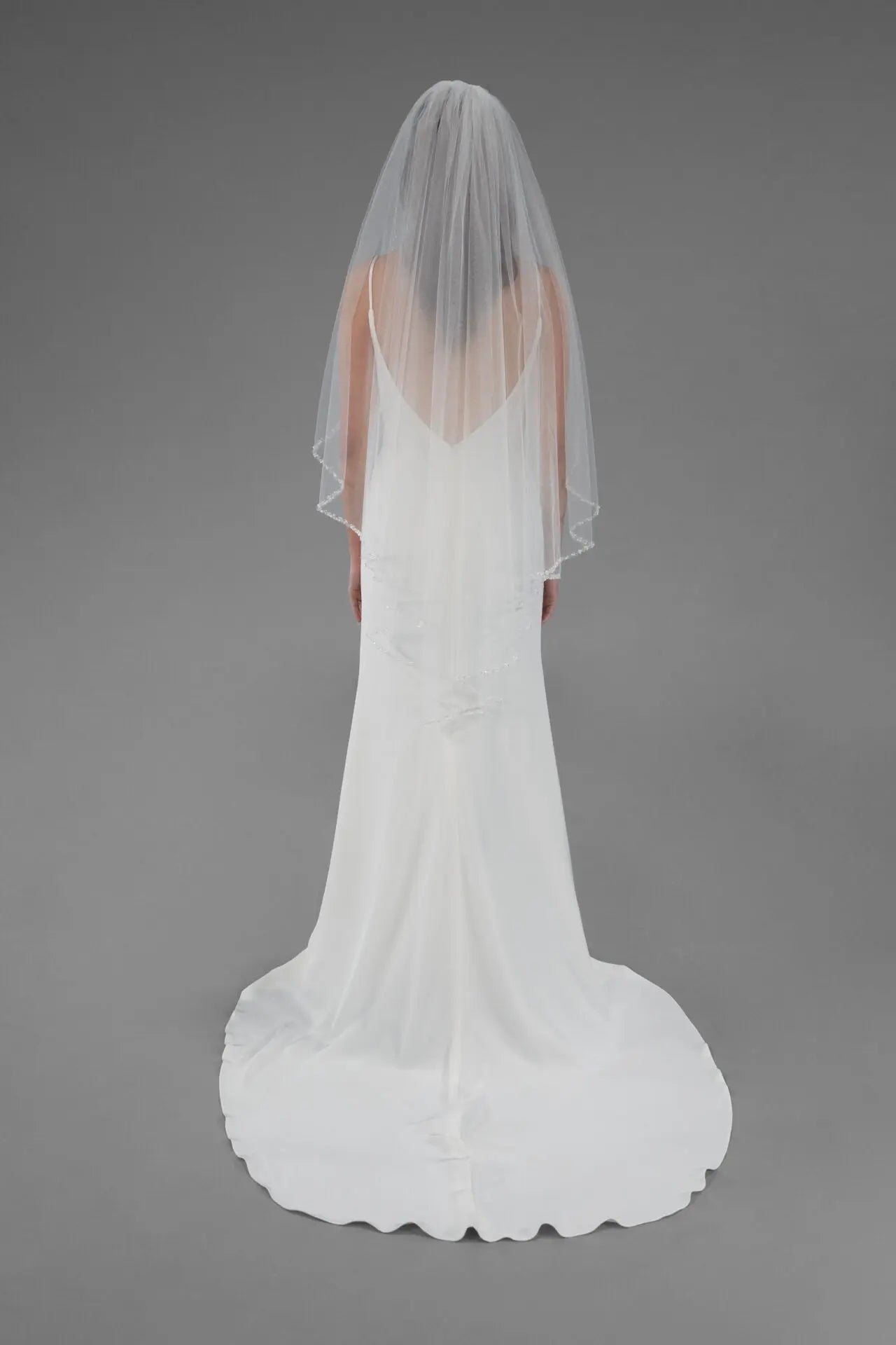 Beaded Trim Fingertip Veil | AVL0129 bridal-brilliance