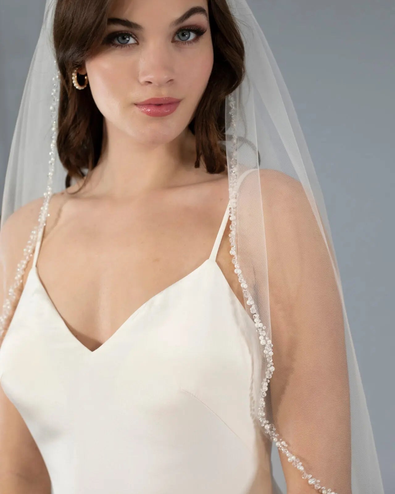 Beaded Trim Fingertip Veil | AVL0129 bridal-brilliance