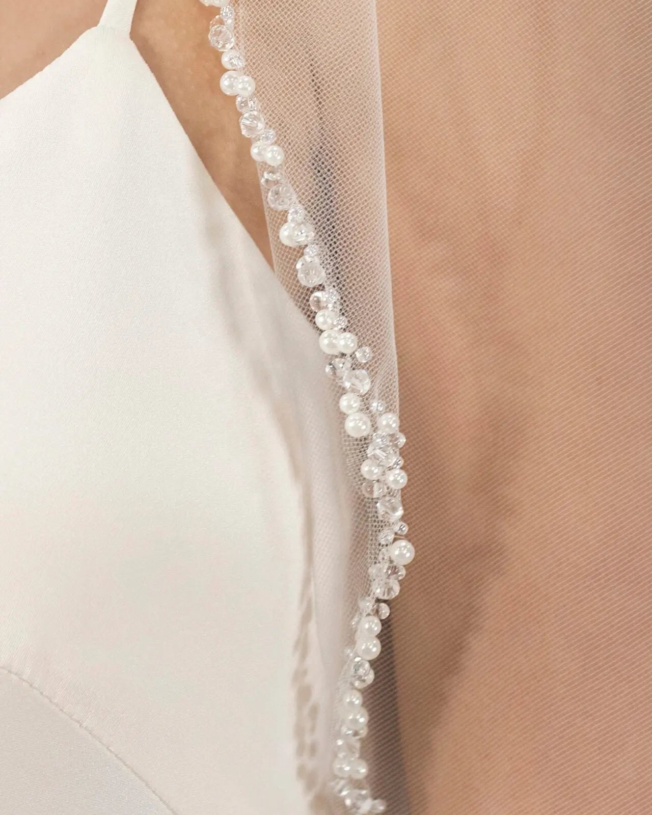 Beaded Trim Fingertip Veil | AVL0129 bridal-brilliance