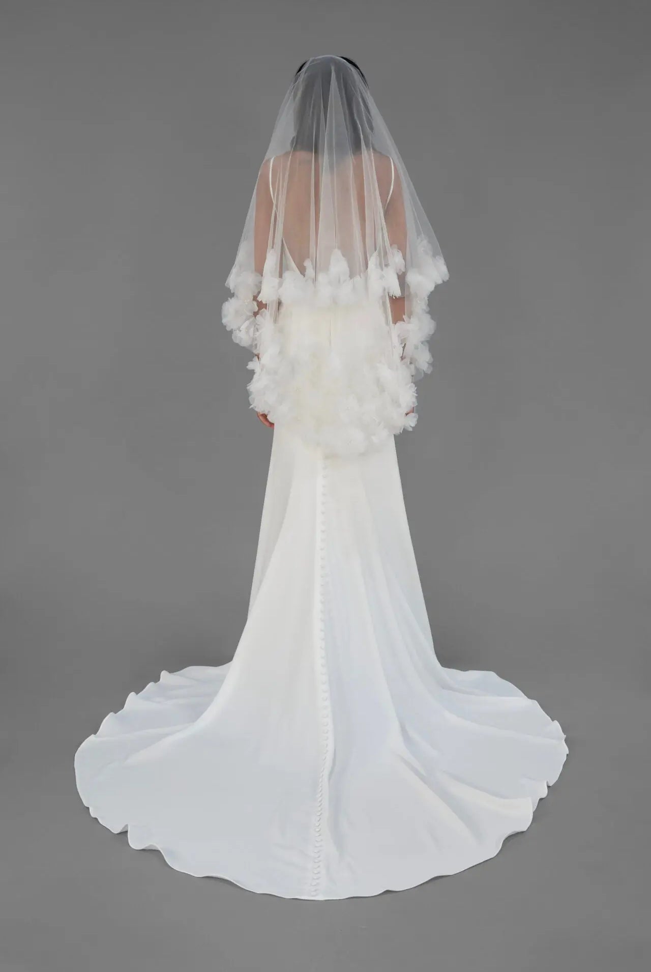 Fingertip Flower Veil | AVL0175 bridal-brilliance