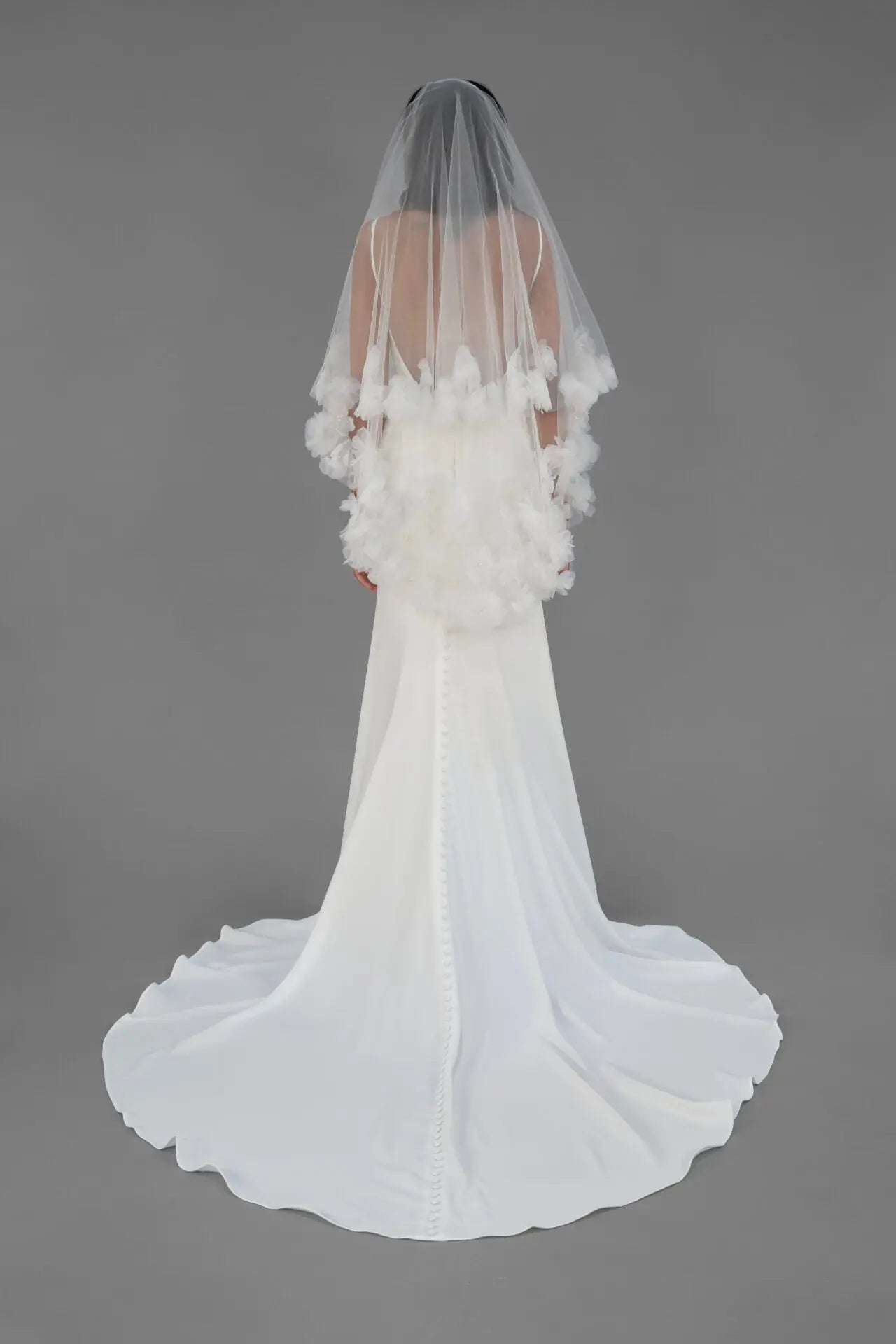 Fingertip Flower Veil | AVL0175 bridal-brilliance