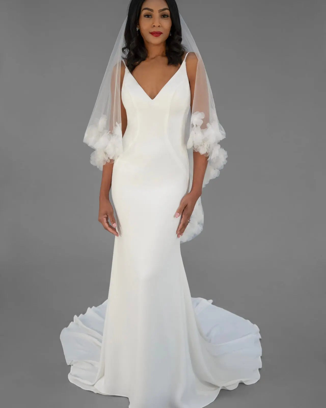 Fingertip Flower Veil | AVL0175 bridal-brilliance