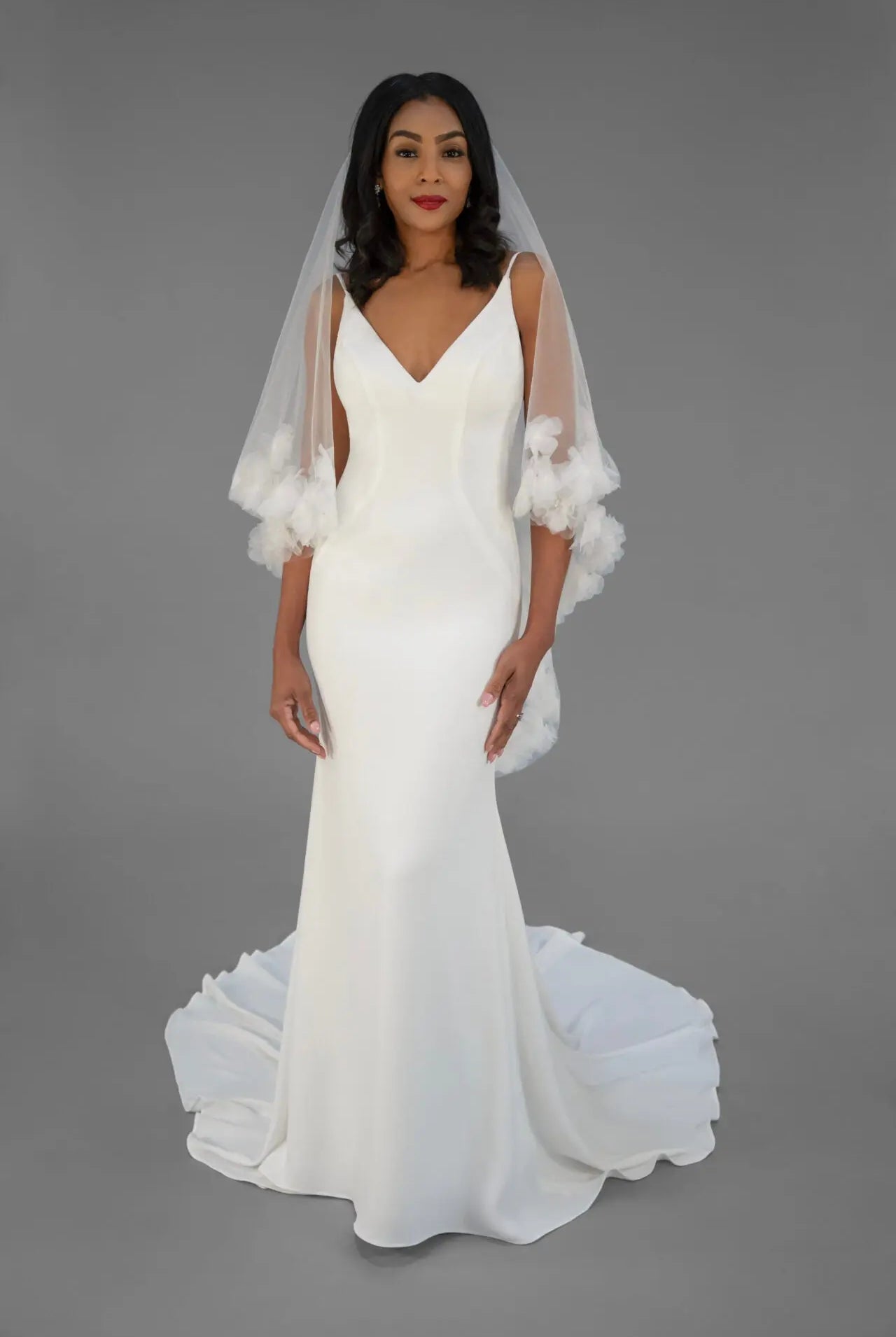 Fingertip Flower Veil | AVL0175 bridal-brilliance