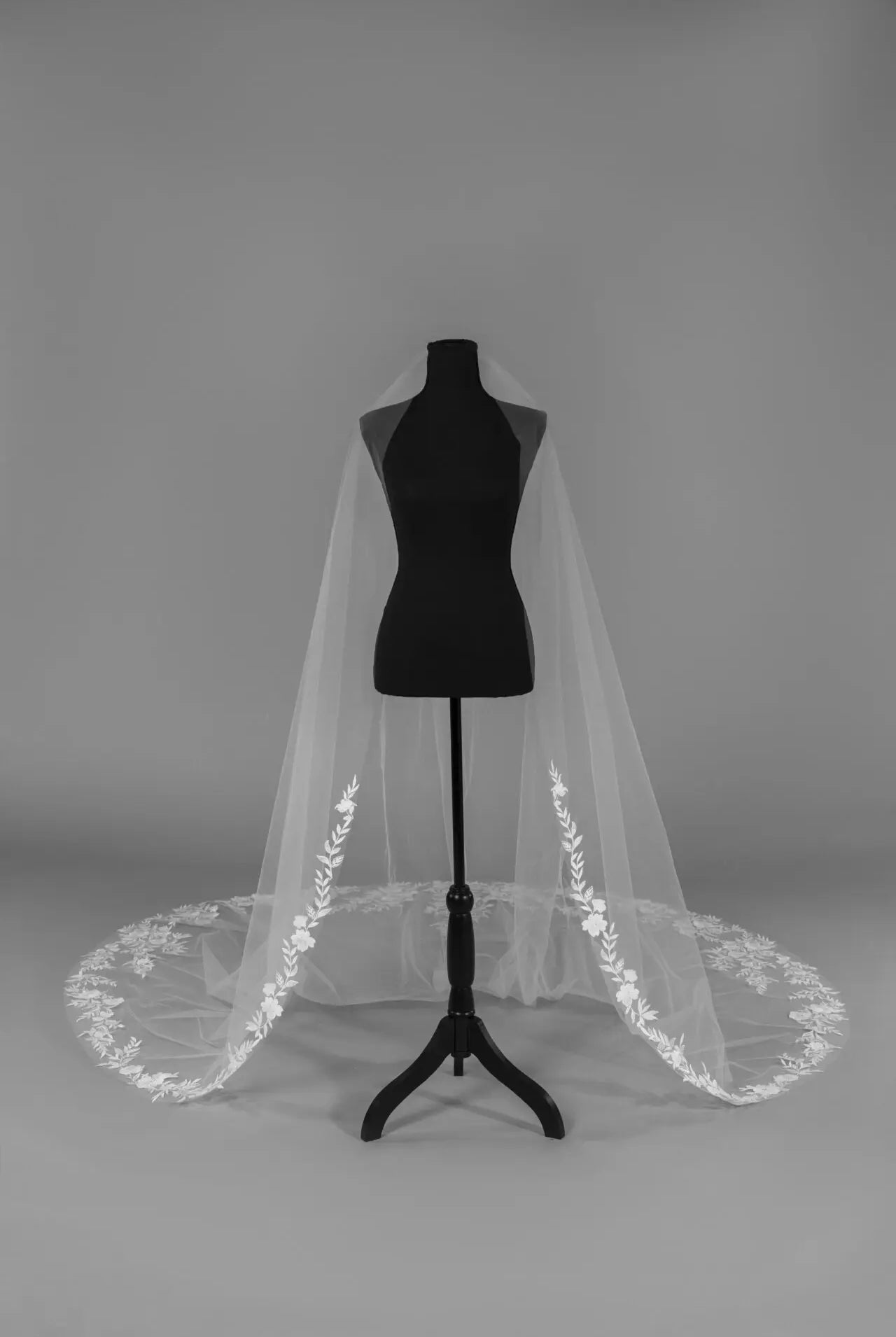 Pastel Flower Veil | AVL0218 bridal-brilliance