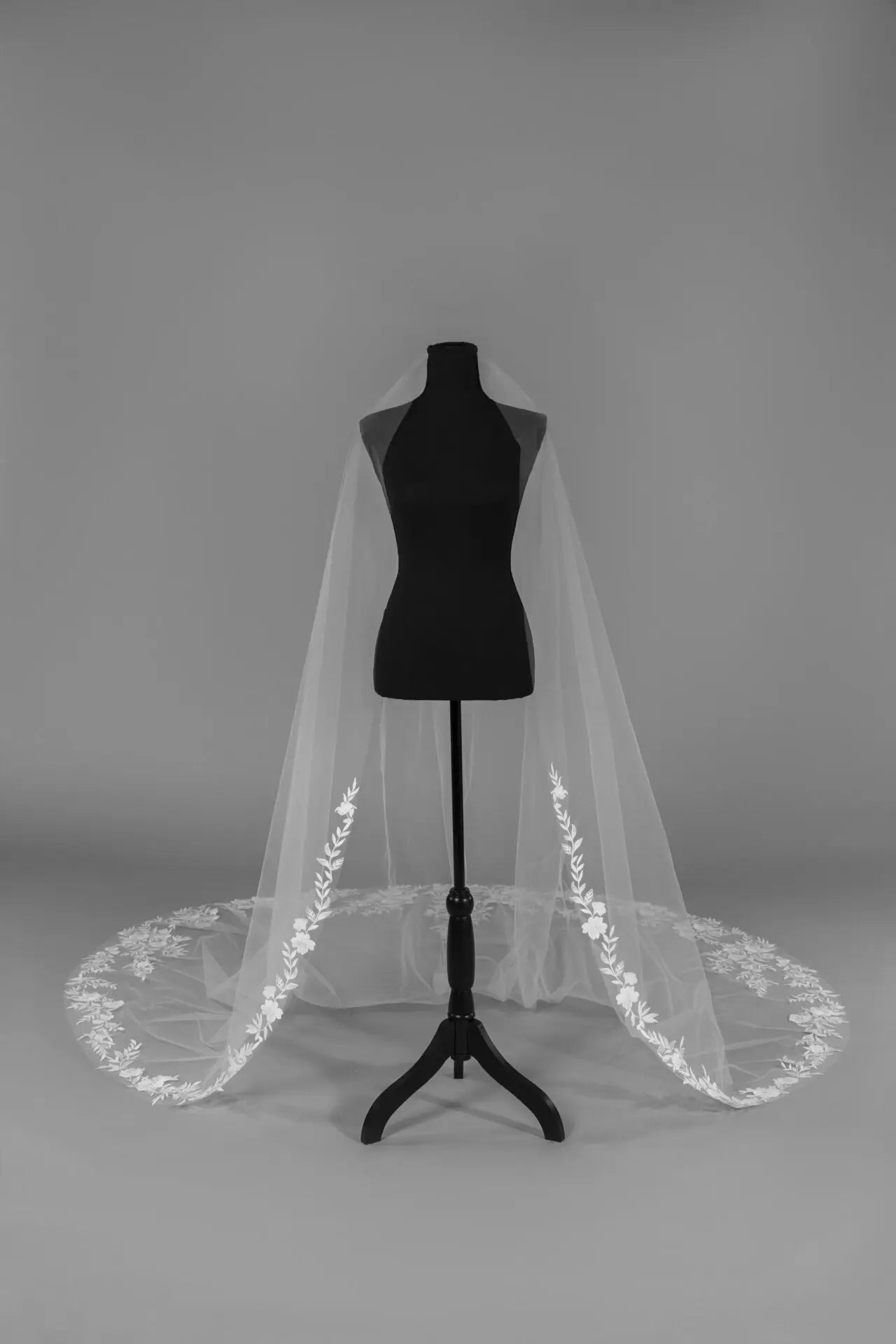 Pastel Flower Veil | AVL0218 bridal-brilliance