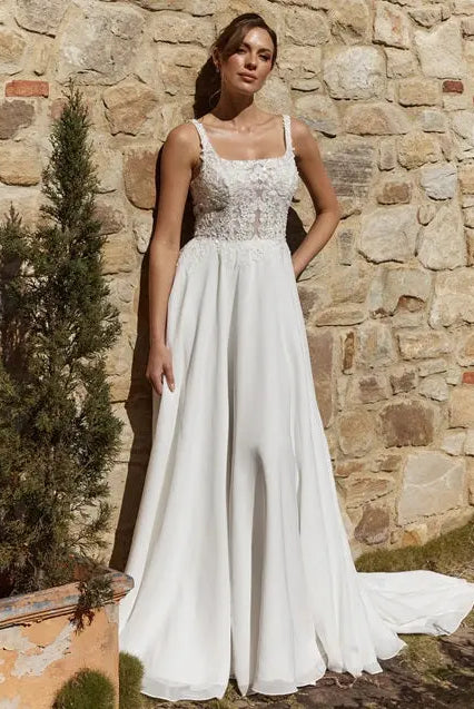 Aliyah Tania Olsen Wedding Dress
