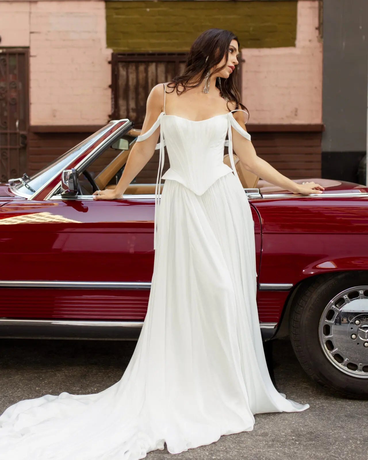 DILARA | All Who Wander bridal-brilliance