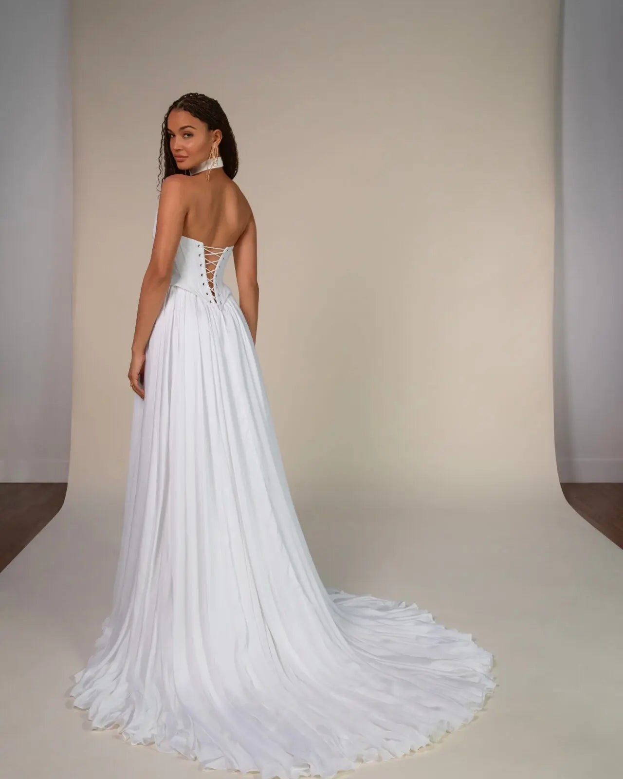 DILARA | All Who Wander bridal-brilliance