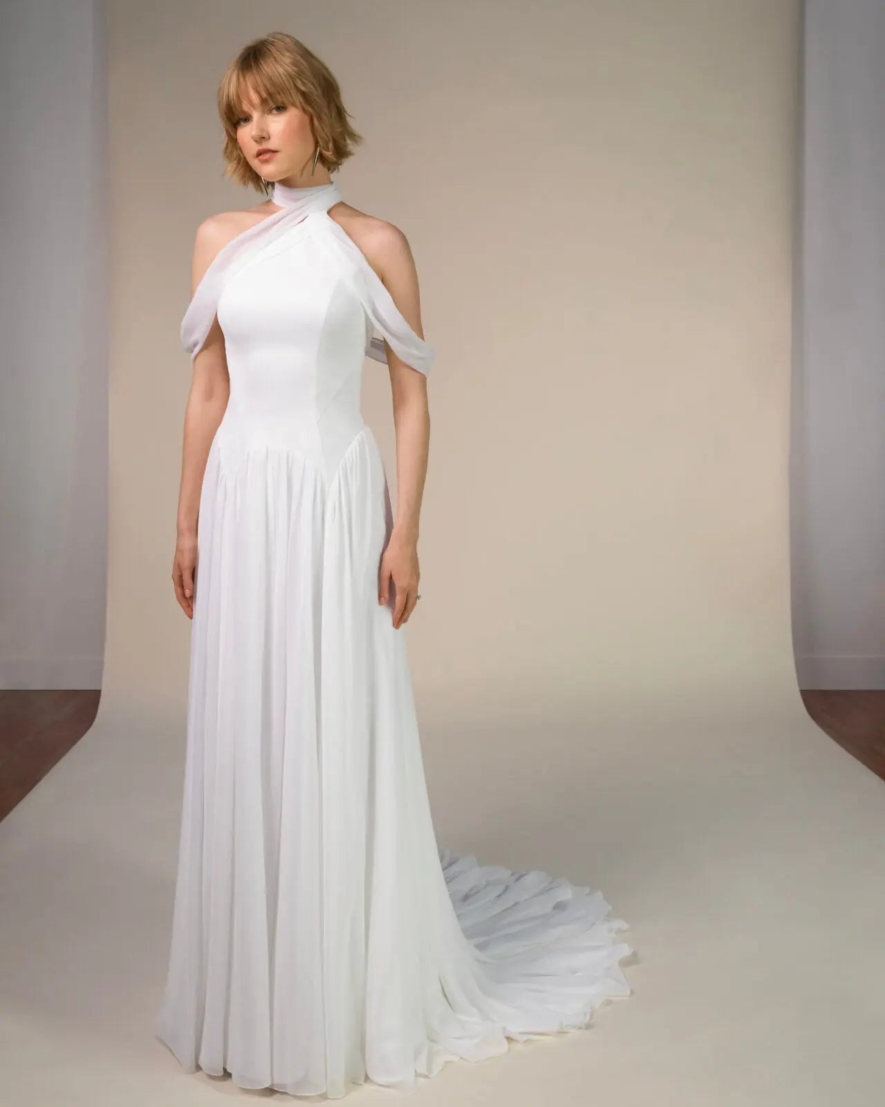 FALON | All Who Wander bridal-brilliance