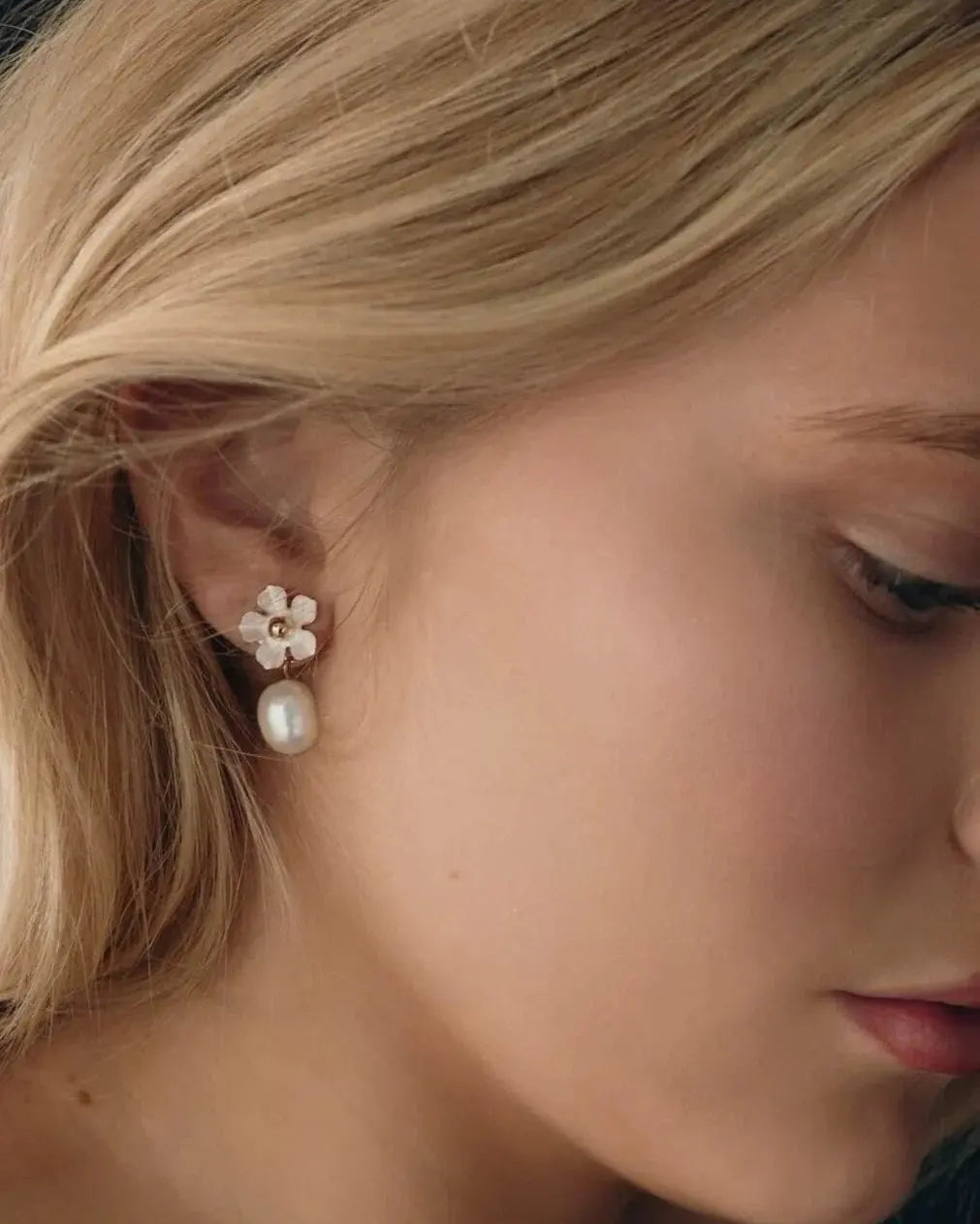 Valencia Pearl Drop Earrings bridal-brilliance