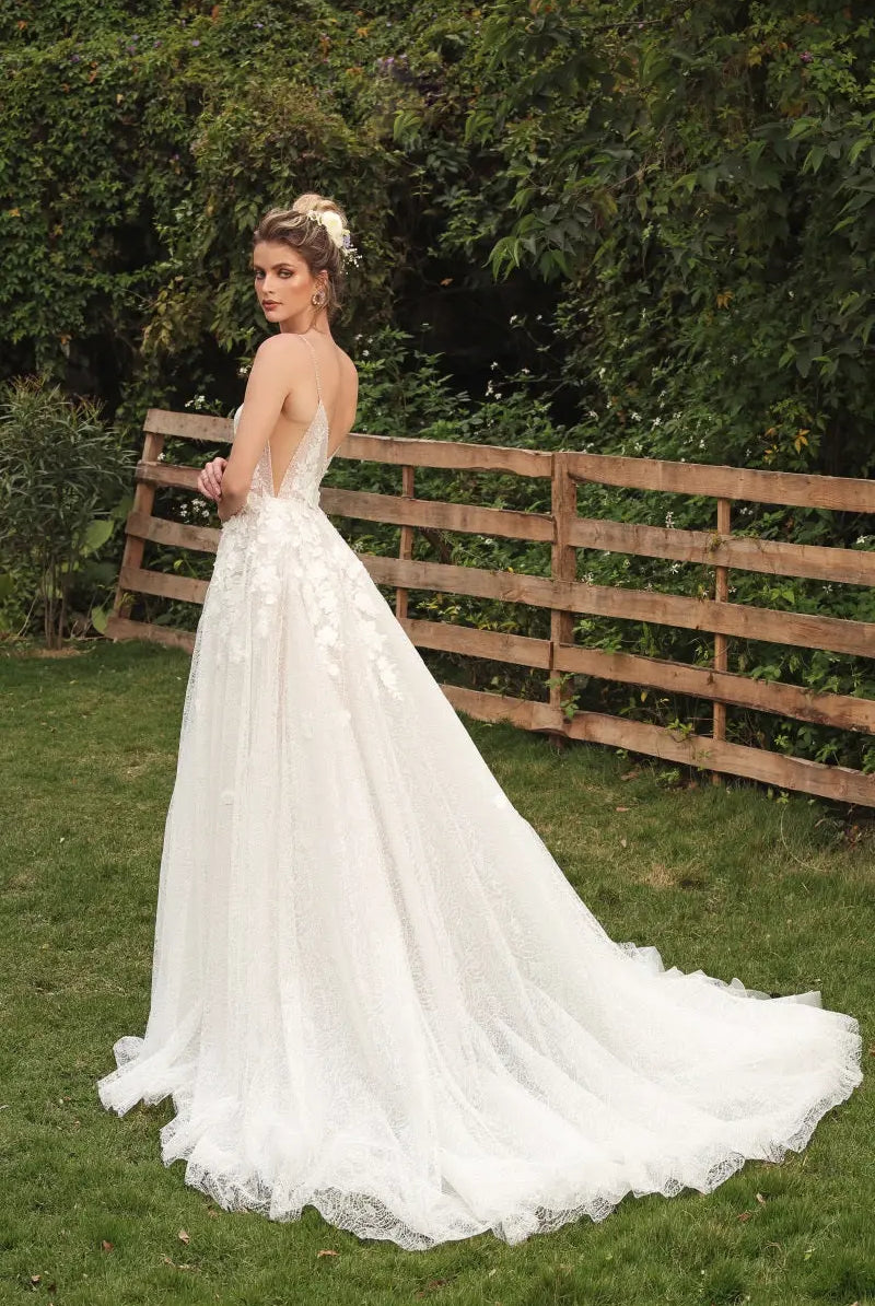 THEA | Chic Nostalgia - Bridal Brilliance