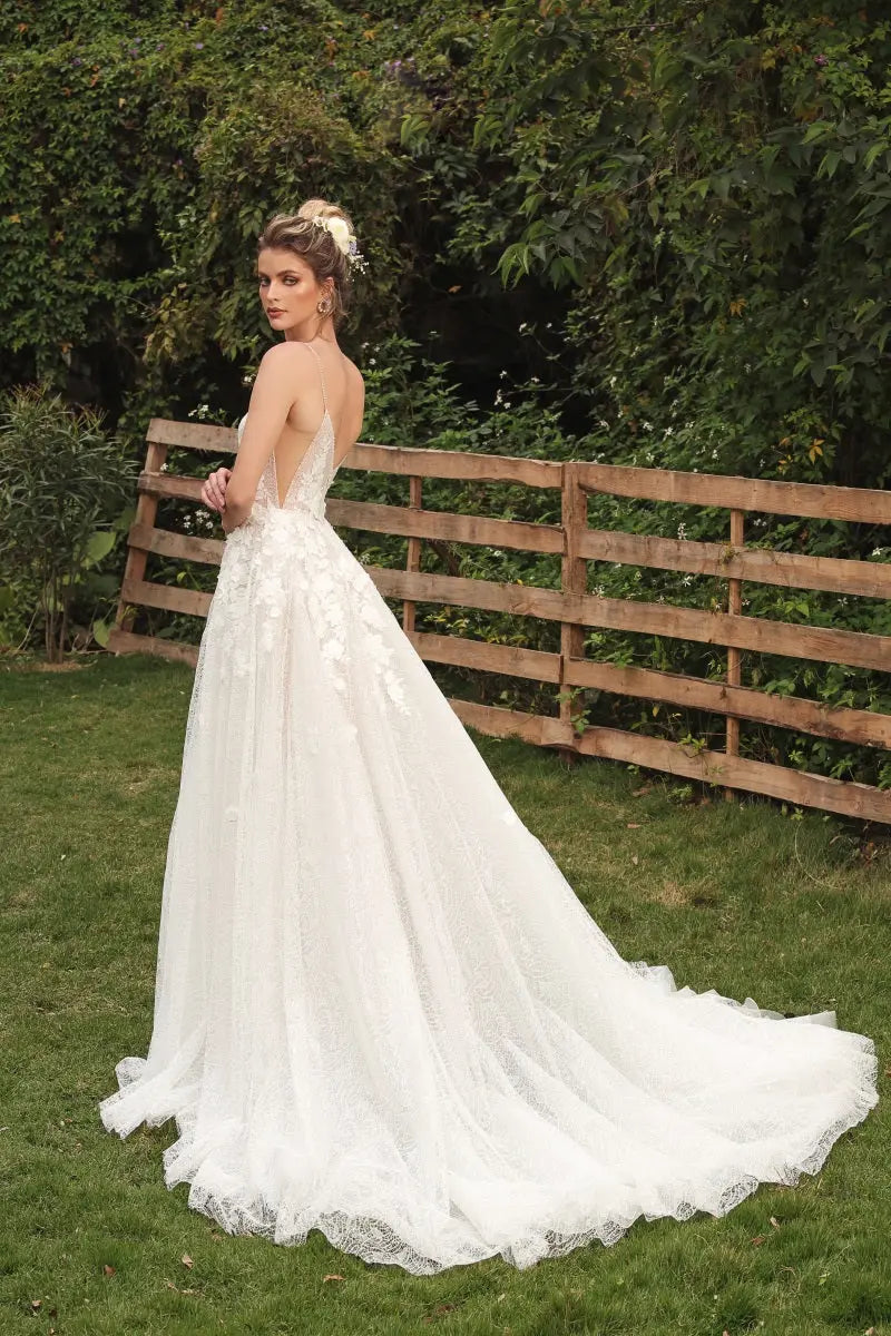THEA | Chic Nostalgia - Bridal Brilliance