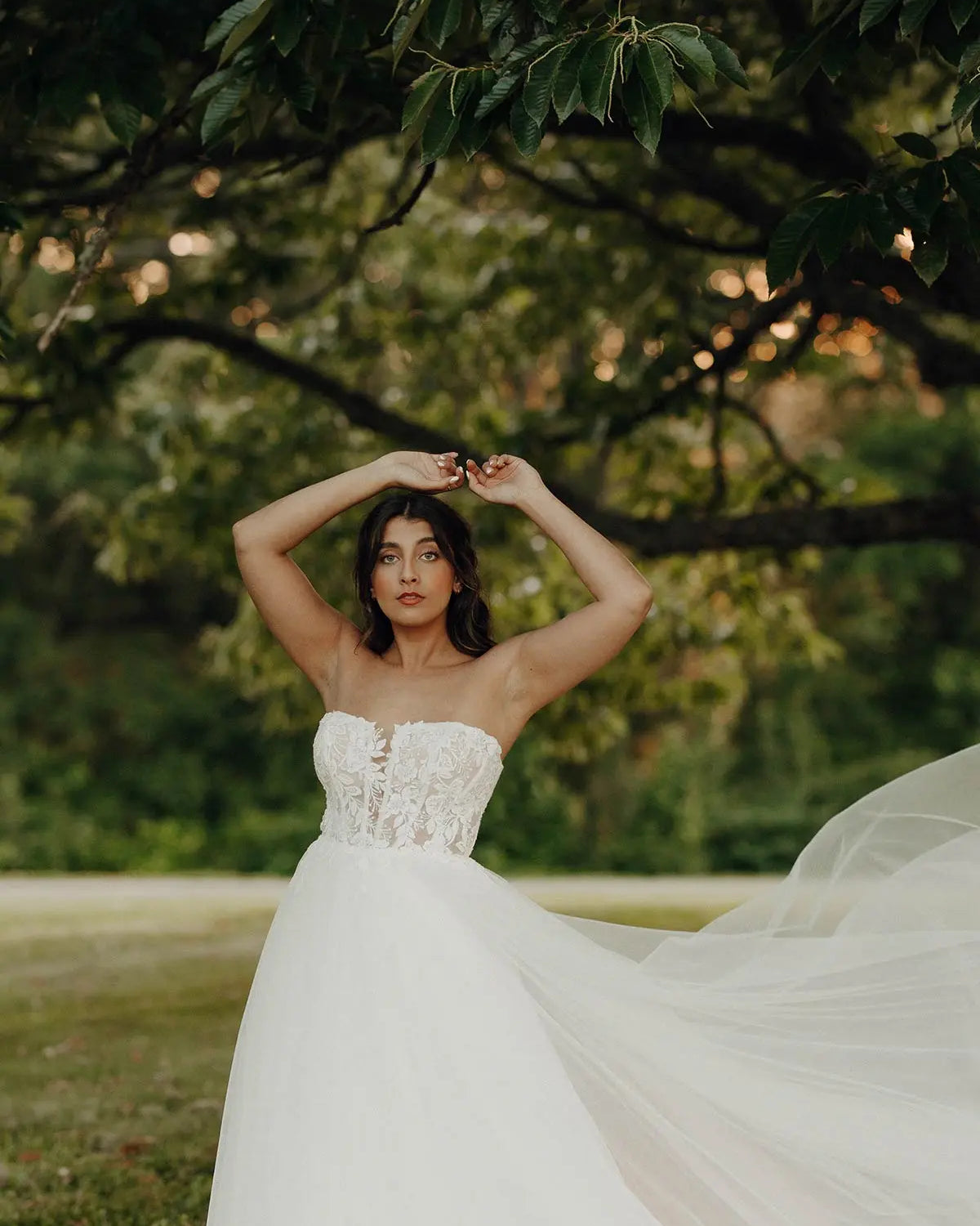 7573 | Stella York - Bridal Brilliance