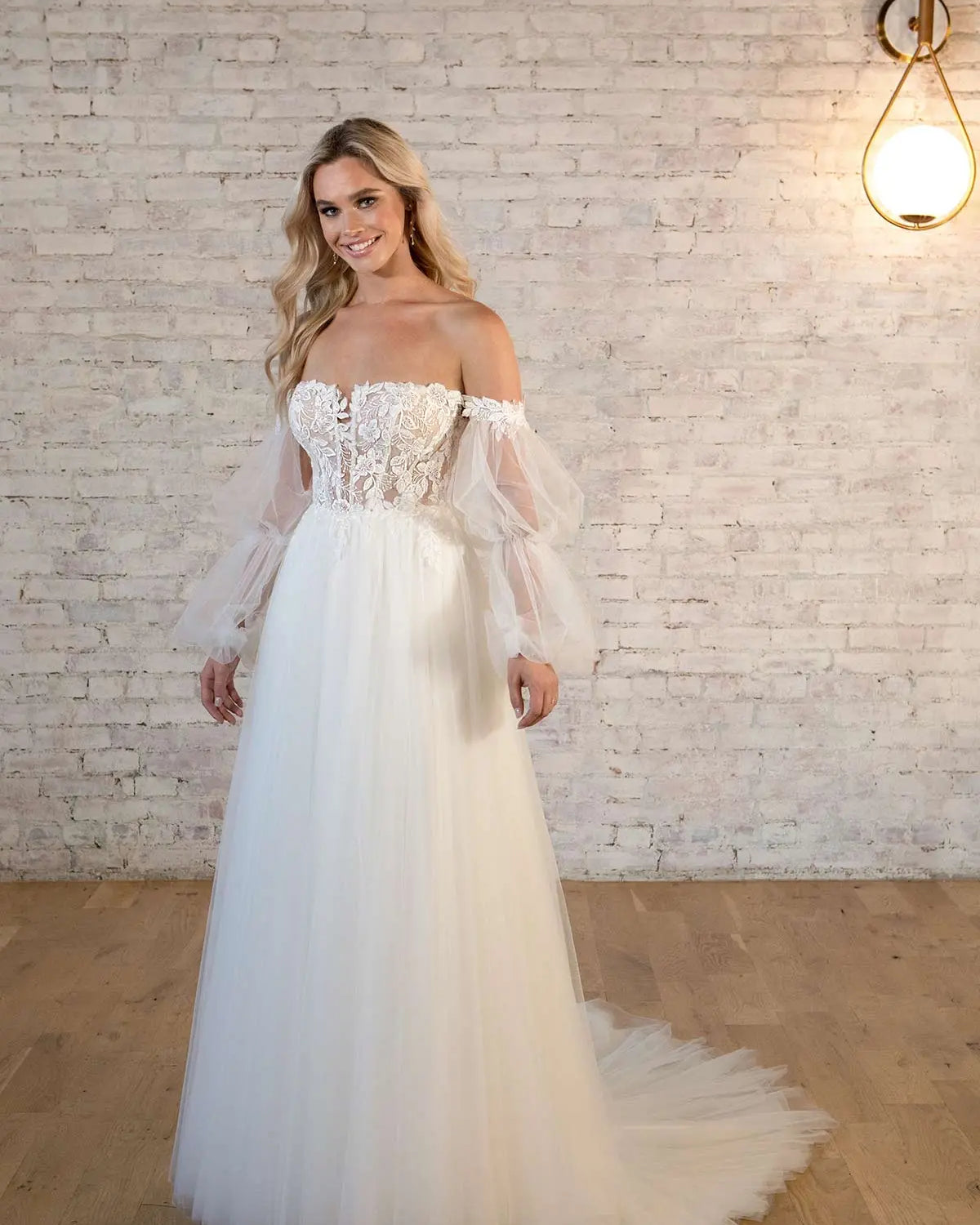7573 | Stella York - Bridal Brilliance