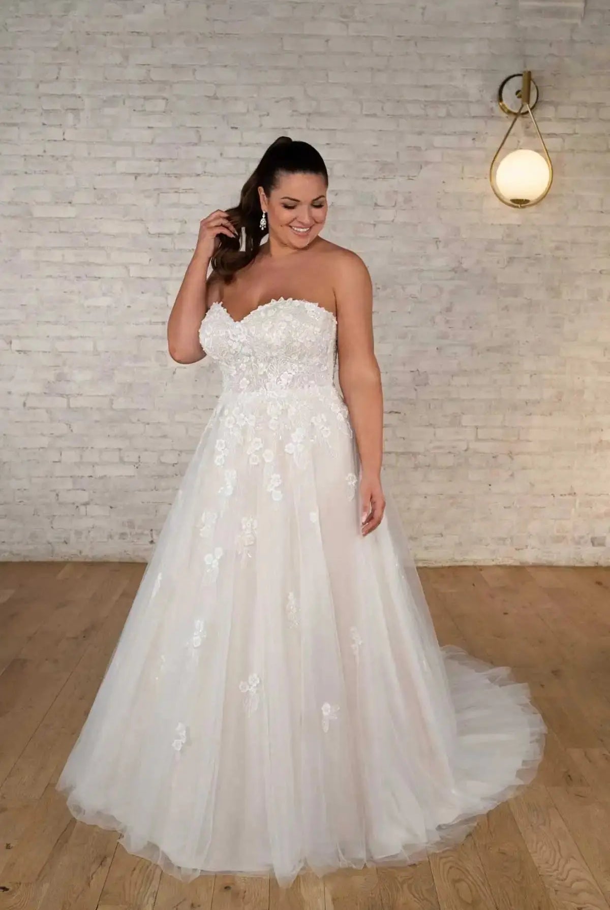 7673+ | Stella York - Bridal Brilliance