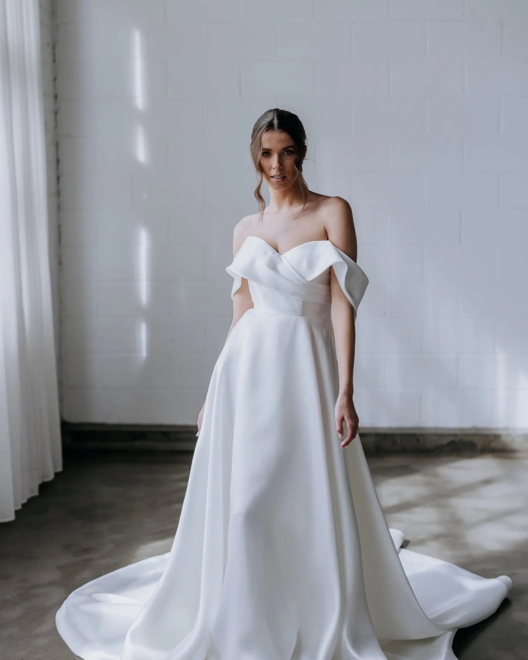 ELIZABETH | Kellylin Couture - Bridal Brilliance