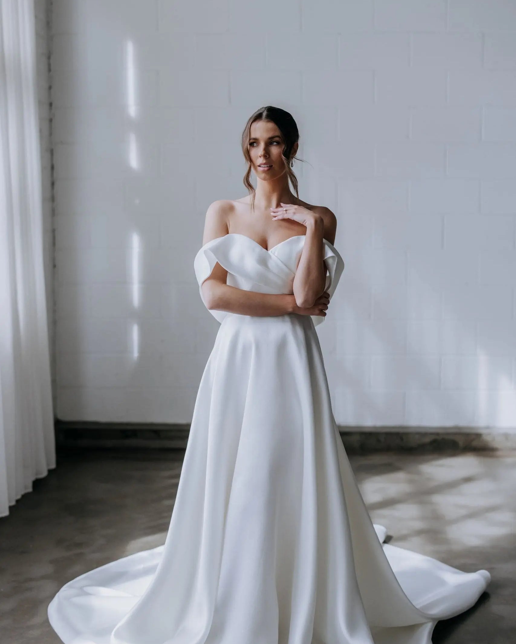 ELIZABETH | Kellylin Couture - Bridal Brilliance