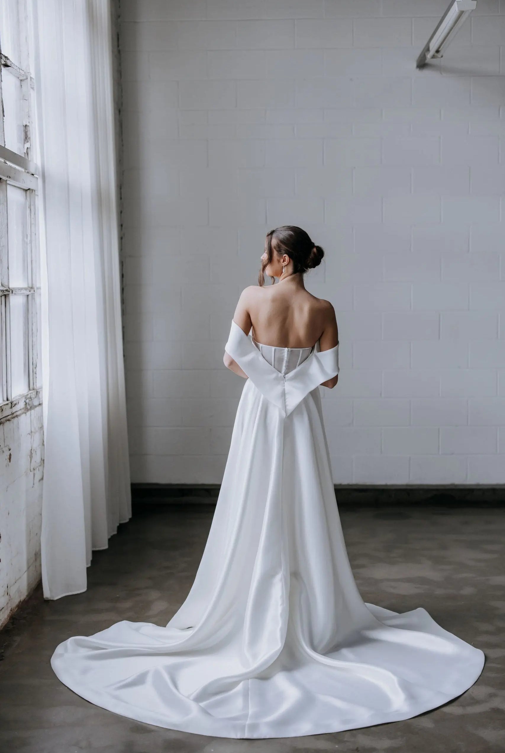 ELIZABETH | Kellylin Couture - Bridal Brilliance