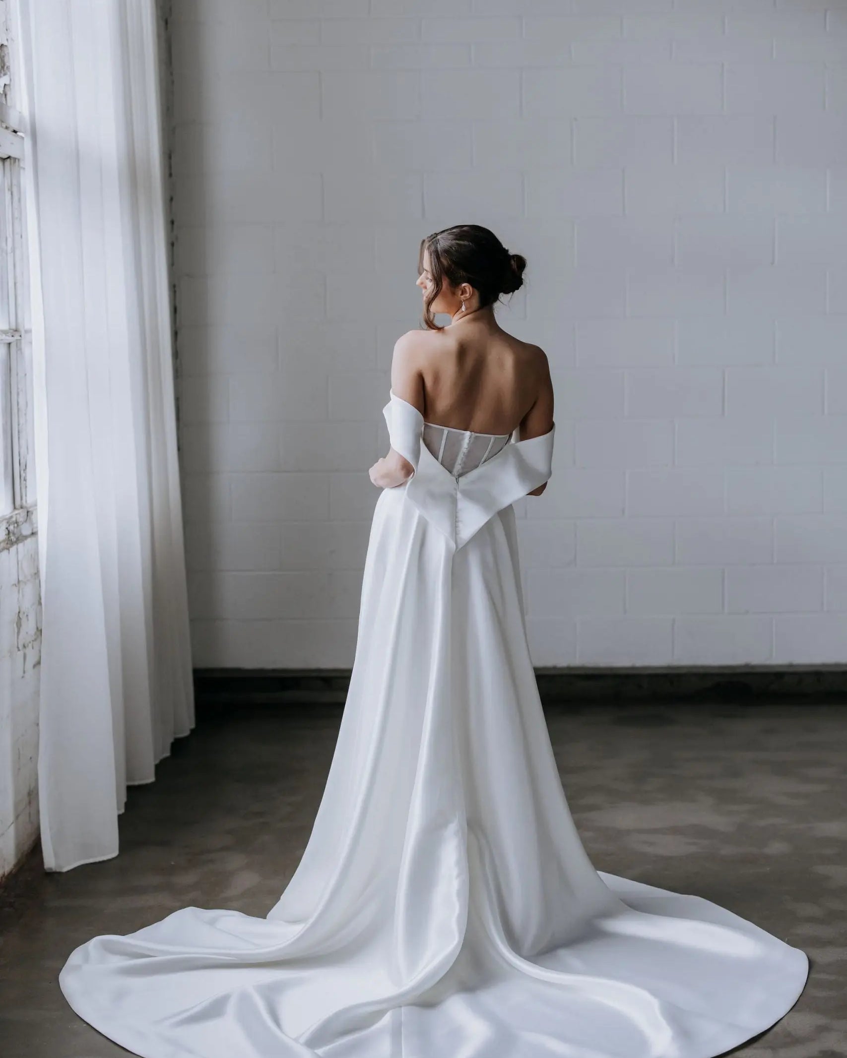 ELIZABETH | Kellylin Couture - Bridal Brilliance