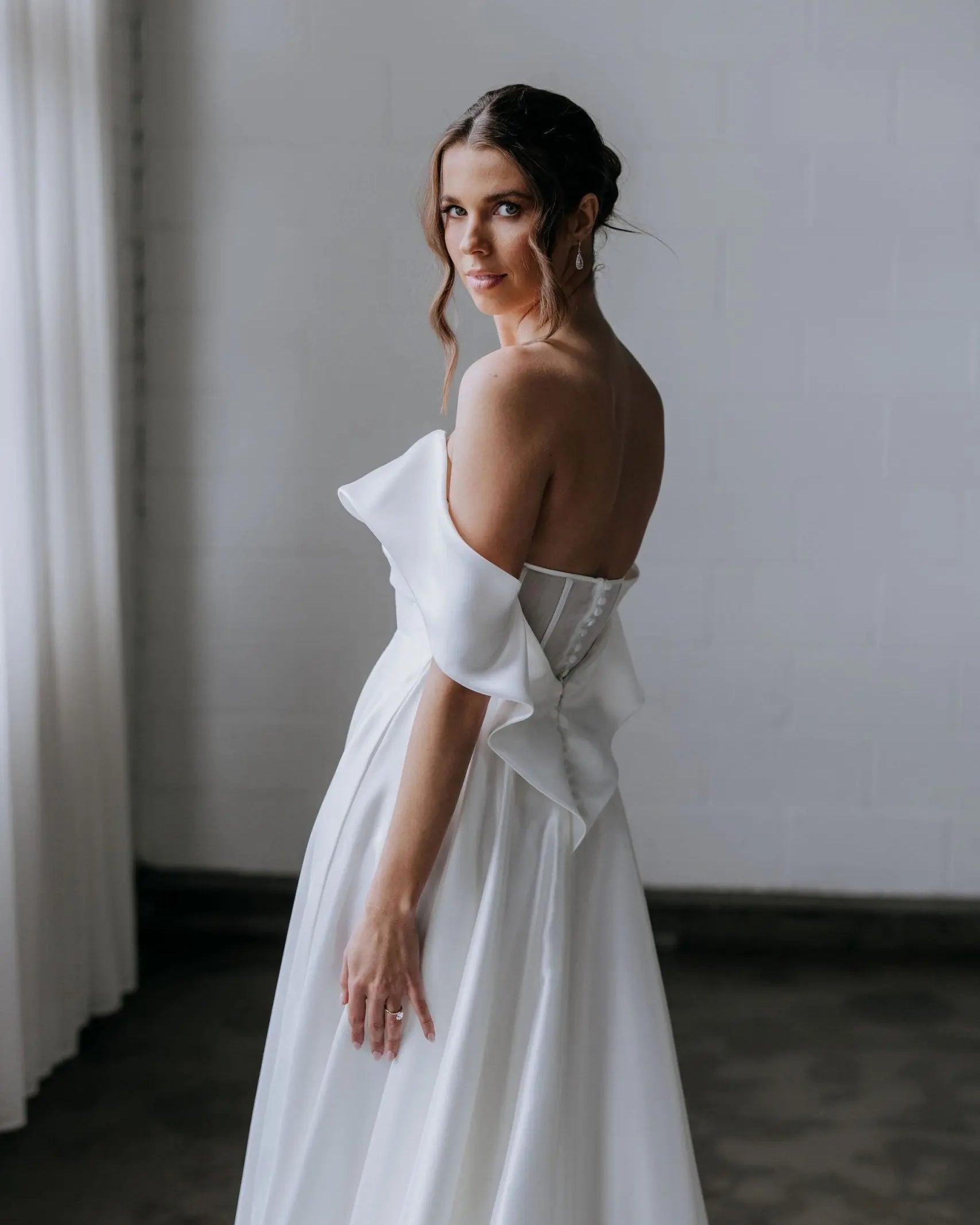 ELIZABETH | Kellylin Couture - Bridal Brilliance