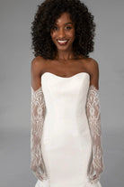 Chantilly Lace Gloves bridal-brilliance