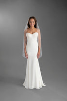 Fingertip Pearl Veil | AVL0052IV Stella York