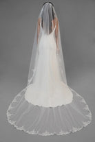 Lace Edge Veil | AVL0093 bridal-brilliance