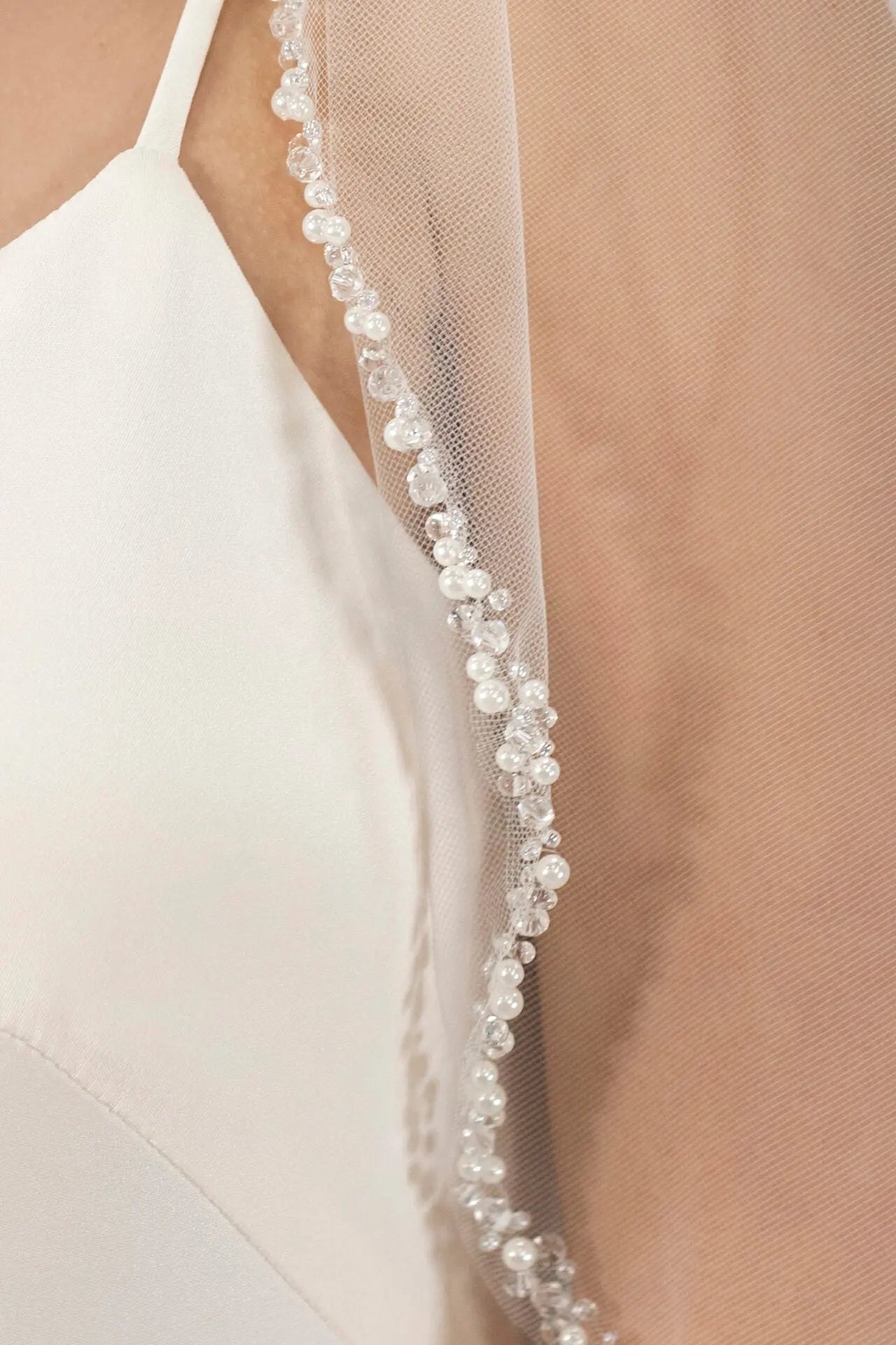 Beaded Trim Fingertip Veil | AVL0129 bridal-brilliance