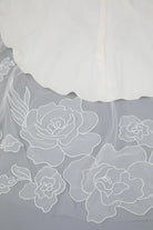 Embroidered Tulle Veil | AVL0165 bridal-brilliance