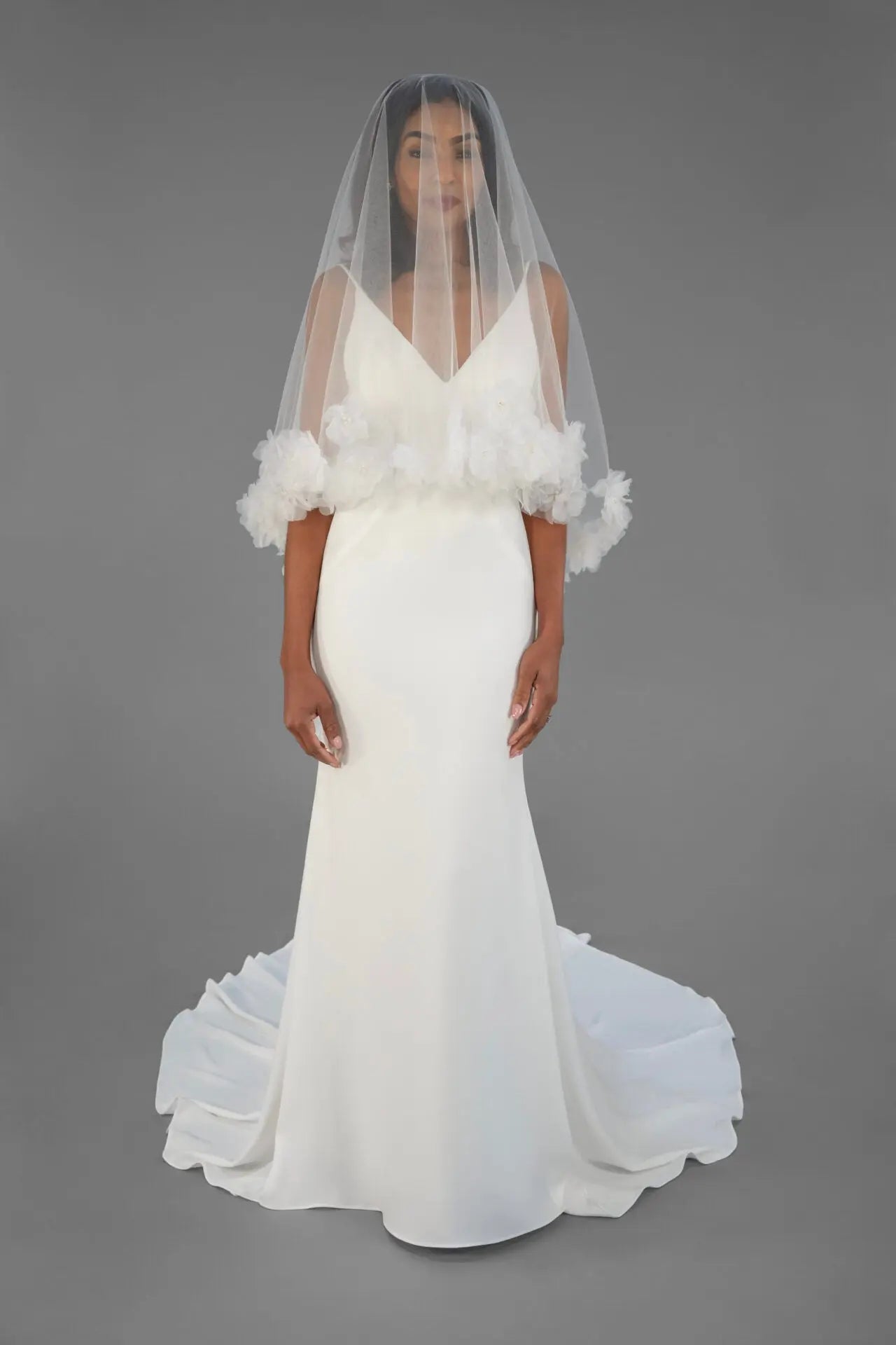 Fingertip Flower Veil | AVL0175 bridal-brilliance