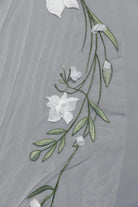 Embroidered Flower Veil | AVL0189 bridal-brilliance