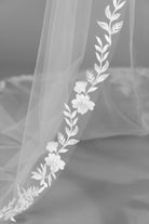Pastel Flower Veil | AVL0218 bridal-brilliance