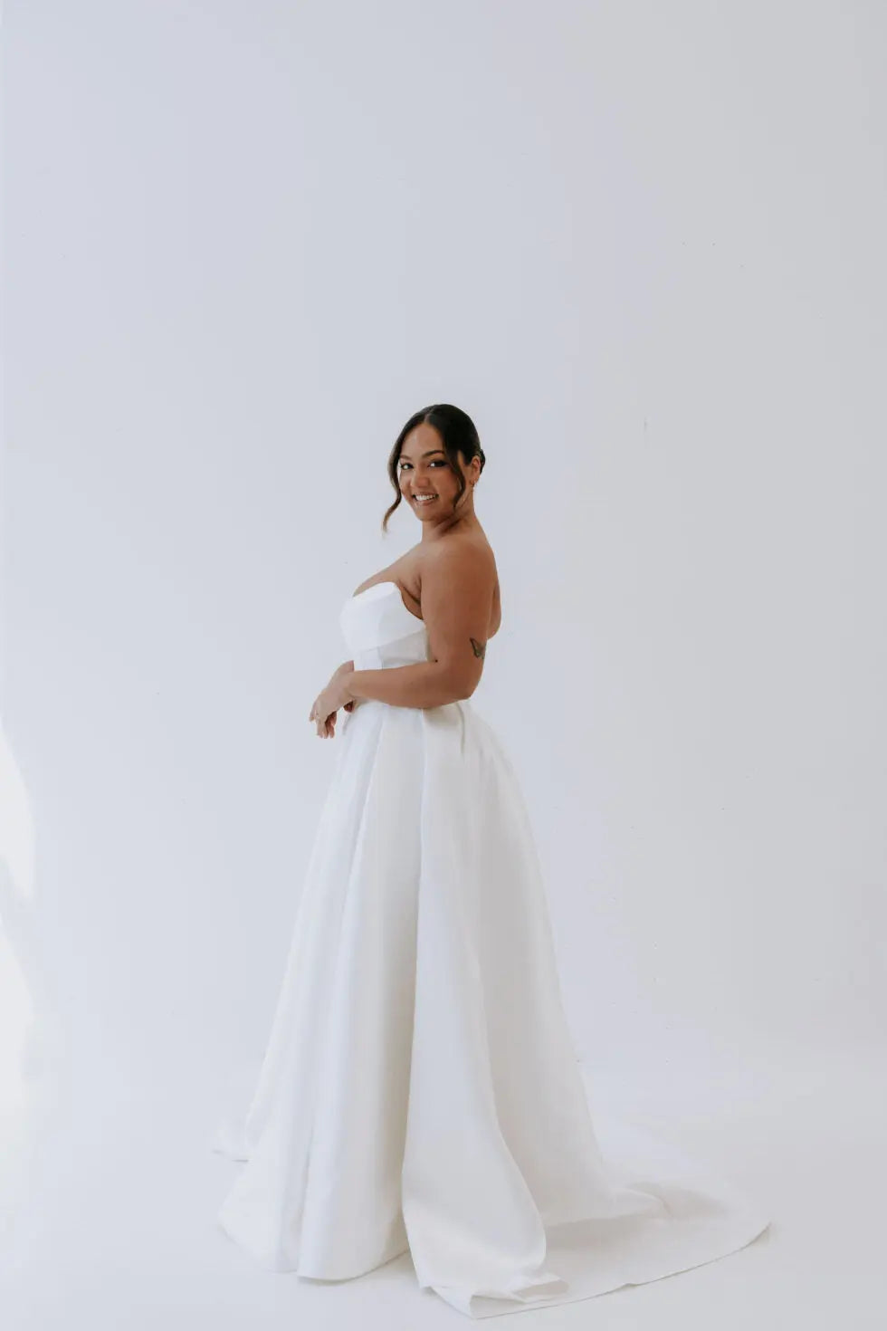 ABBEY | Kellylin Couture Kellylin Couture