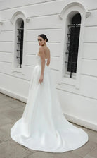 ANTIGONI | Jessica Couture Jessica Couture