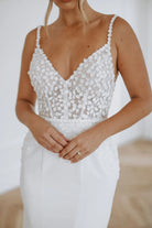 CHLOE V-neck | Kellylin Couture Kellylin Couture