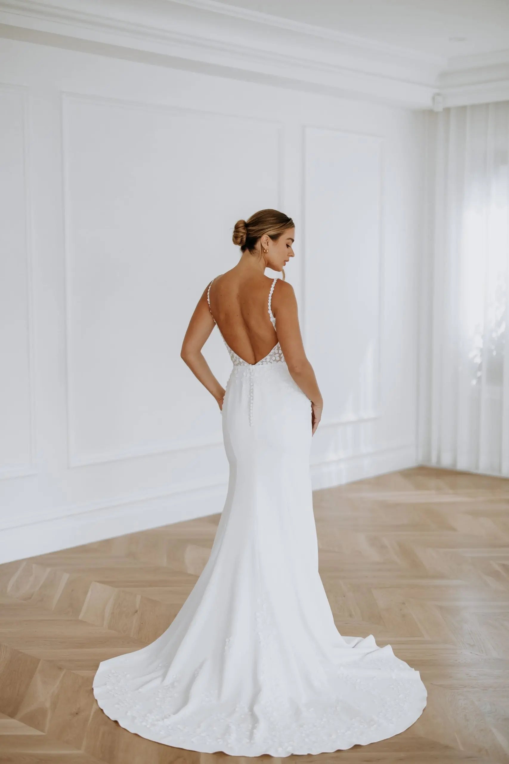 CHLOE V-neck | Kellylin Couture Kellylin Couture