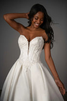 8246 | Stella York Stella York