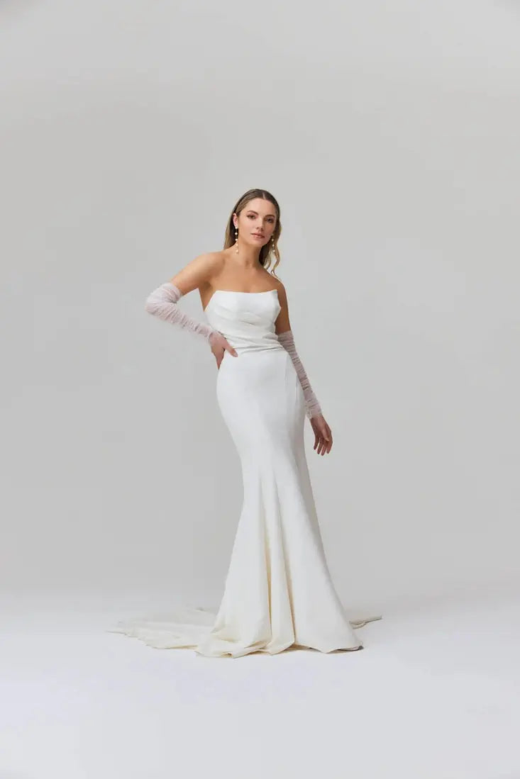 Tina Jessica Couture Wedding Dress Simple Fabric