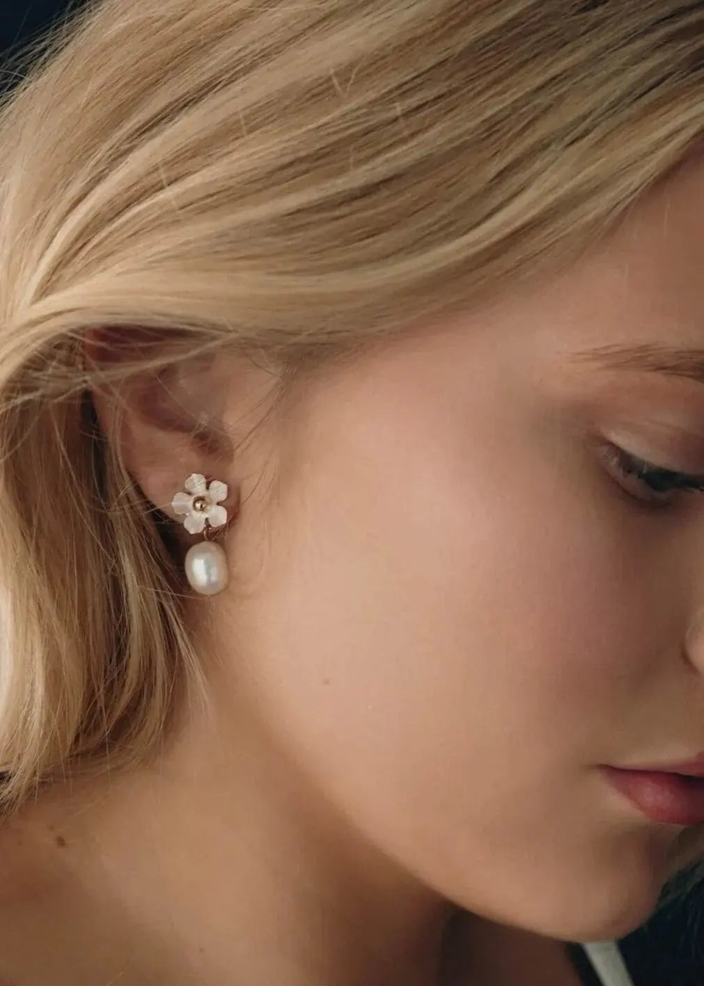 Valencia Pearl Drop Earrings bridal-brilliance
