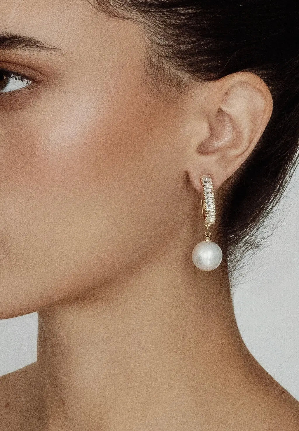 Lani Crystal Pearl Drop Earrings bridal-brilliance