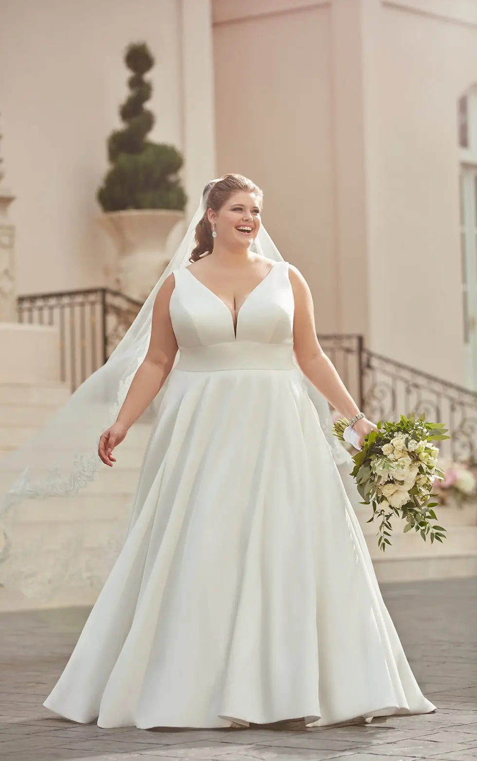 6758 | Stella York - Bridal Brilliance