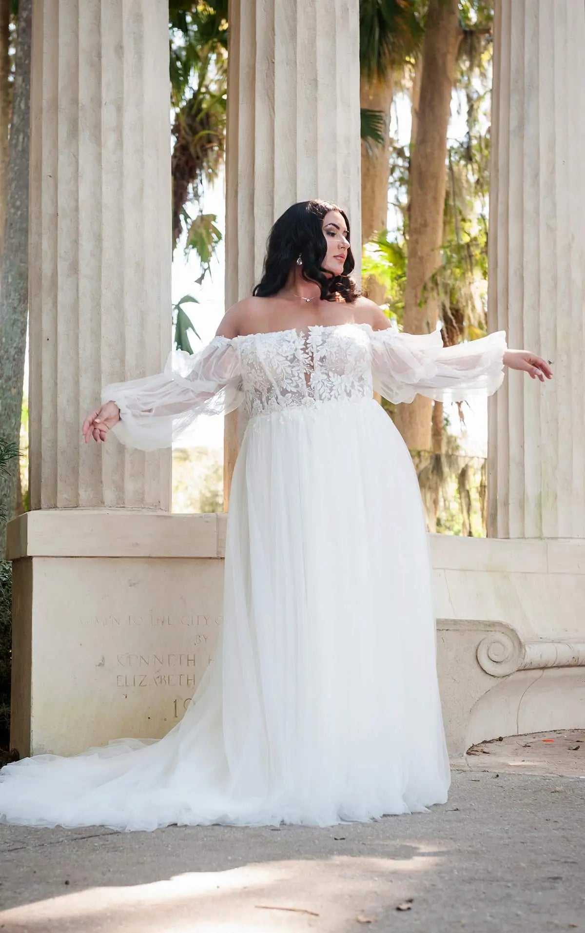 7573+ | Stella York - Bridal Brilliance