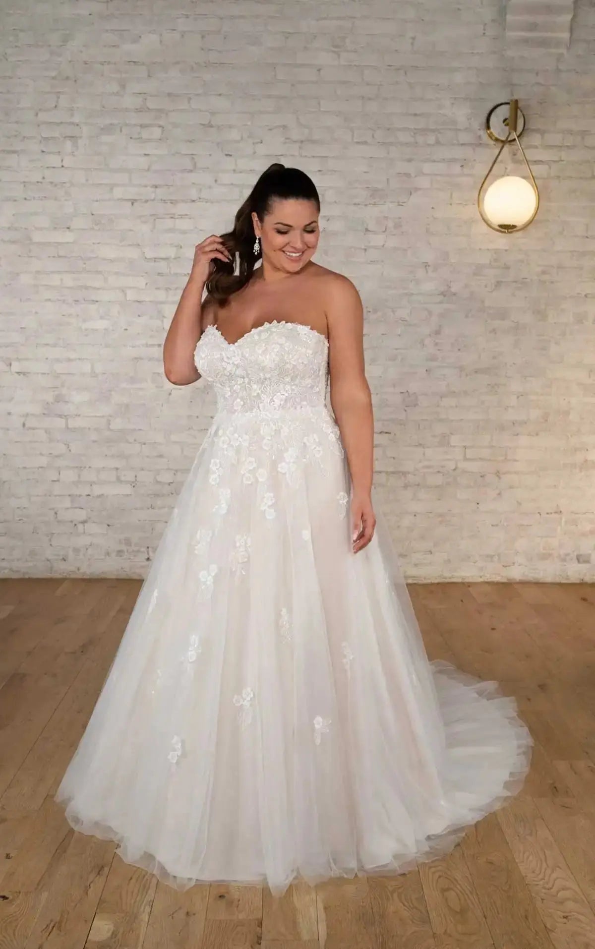 7673+ | Stella York - Bridal Brilliance