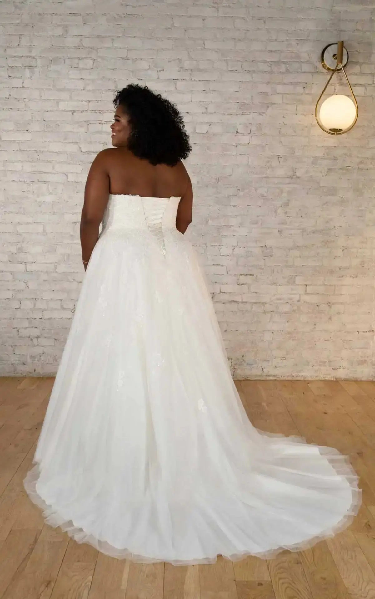 7673+ | Stella York - Bridal Brilliance