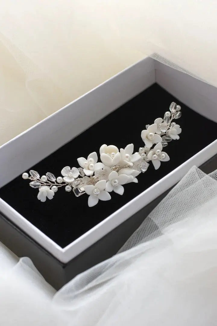 Callista Silver Clip