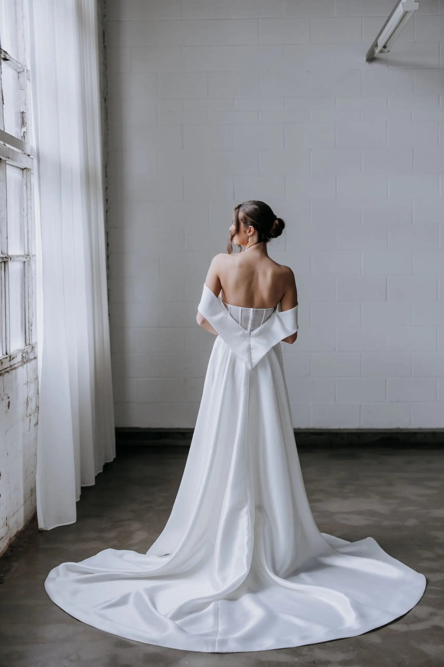 ELIZABETH | Kellylin Couture - Bridal Brilliance