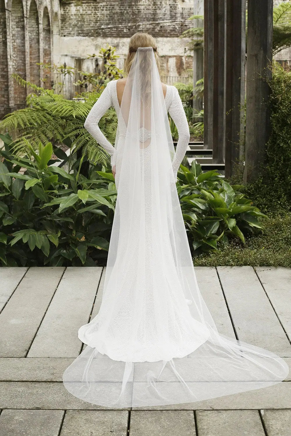 Chapel Length | 1 Layer 7-901-CT - Bridal Brilliance