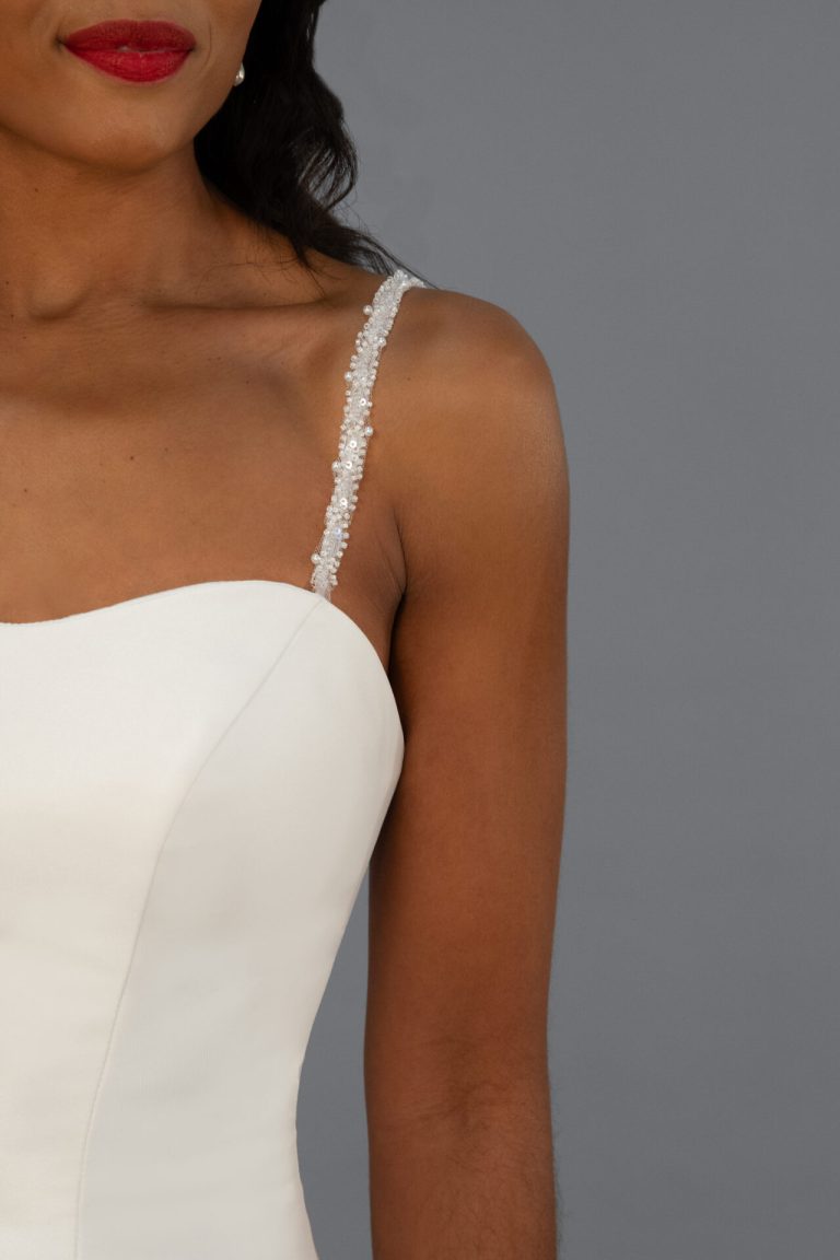 AST0047-M24-CAT-GG-1-1280x1920